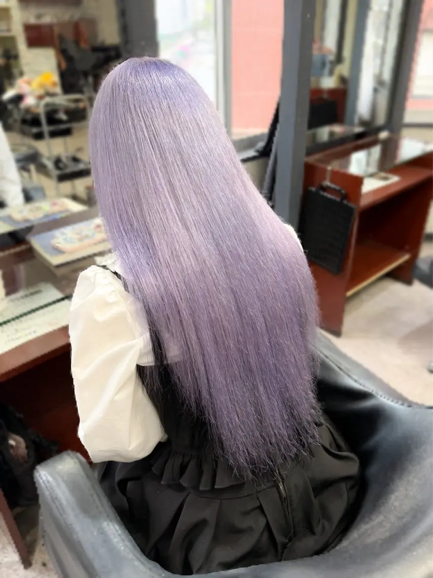 ロング カラー カット ヘアカラー トリートメント エクステ ハイトーンエクステ 🎩カズキ🎩のヘアスタイル