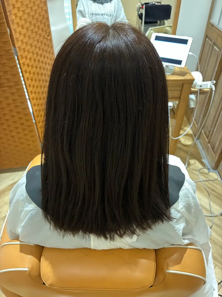 カラー 大日向 佳音のヘアスタイル