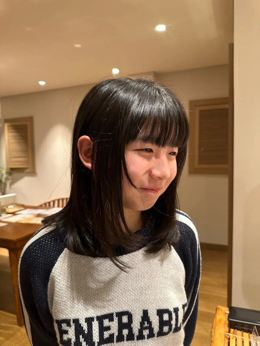 セミロング 津田 幹太のヘアスタイル