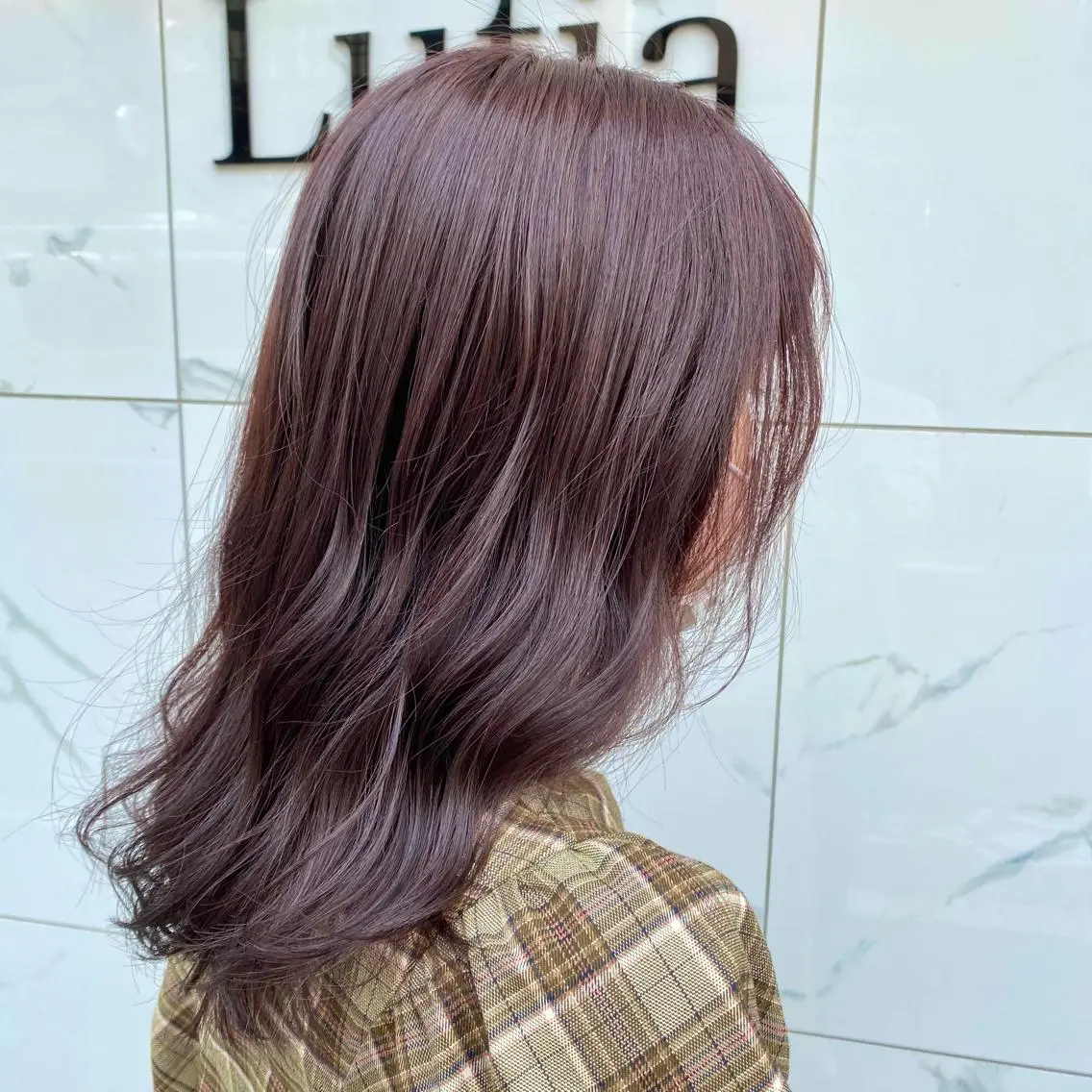 セミロング カラー ラベンダーカラー 増子 祐太朗のヘアスタイル