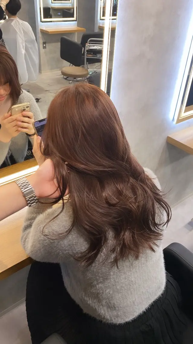 ロング カラー ブラウンカラー 透明感カラー 淡色/ワンホンヘア 🤍MINORIのヘアスタイル