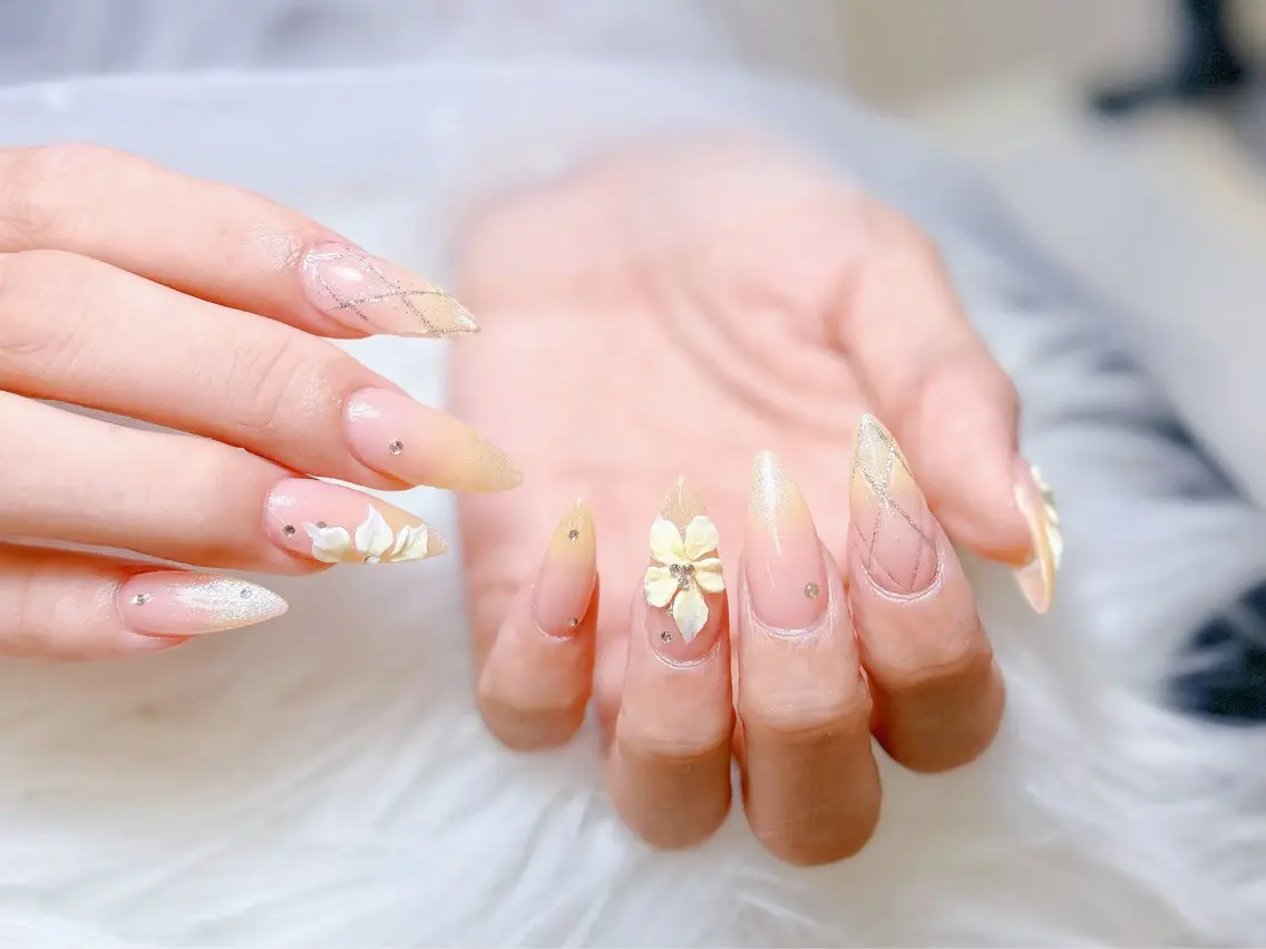 ネイル チークネイル 長さ出し フットネイル 韓国ネイル マグネットネイル ハンドネイル ハンドケア AN NAIL 高田馬場_HOAのネイルデザイン