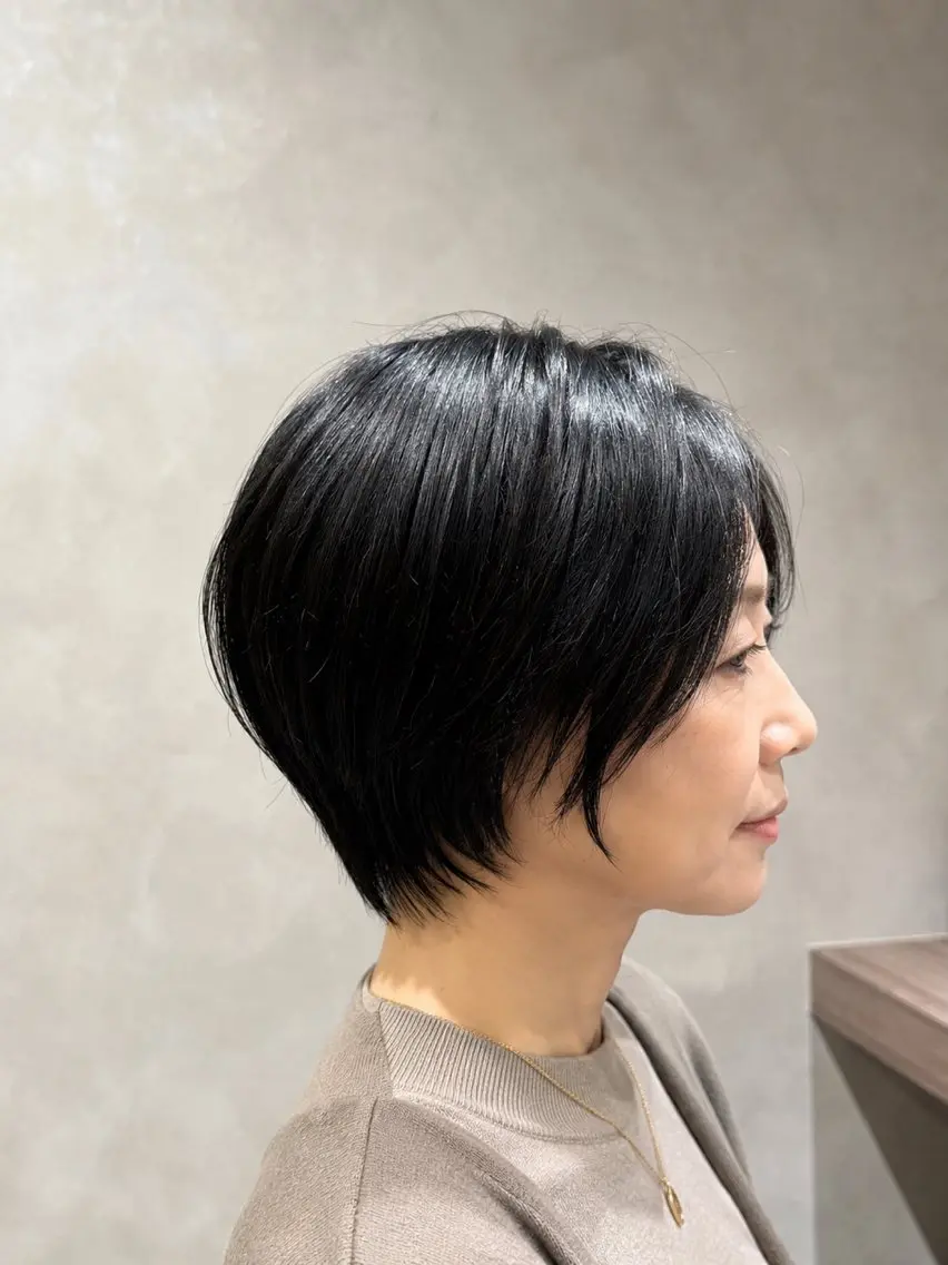 ショート ショートヘア ショート特化/ 白髪ぼかし/太田黒のヘアスタイル