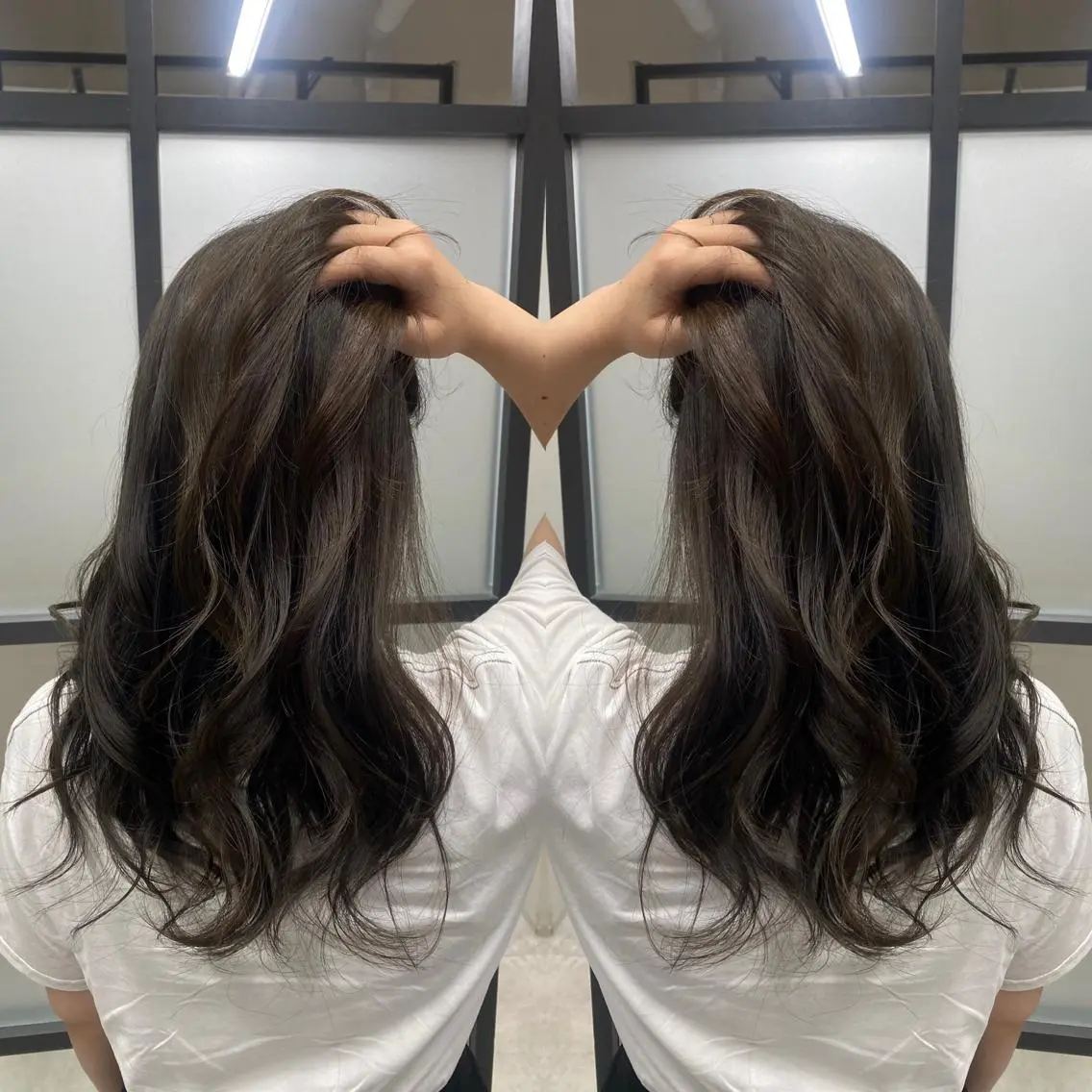 ロング カラー tocca 💜石田愛結💜のヘアスタイル
