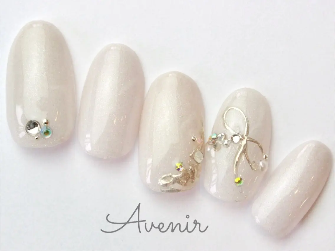 ネイル ハンドネイル Avenir 表参道 nail＆eye予約のネイルデザイン