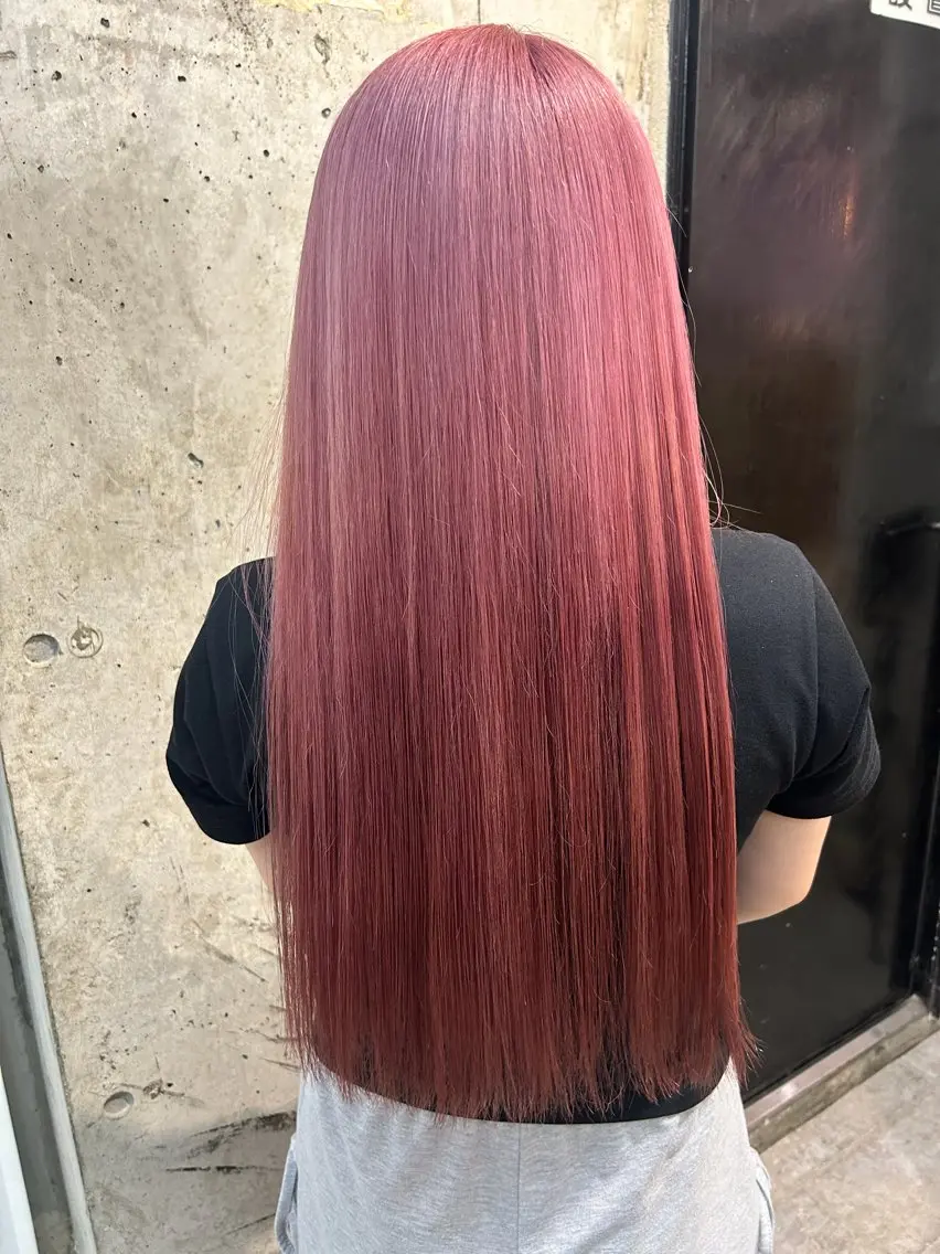 ロング カラー ピンクカラー レッドカラー [lani ] konatsuのヘアスタイル