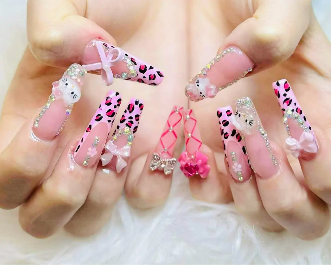 ネイル チークネイル 長さ出し フラッシュネイル フレンチネイル グラデーション ハンドネイル AN NAIL SALONのネイルデザイン