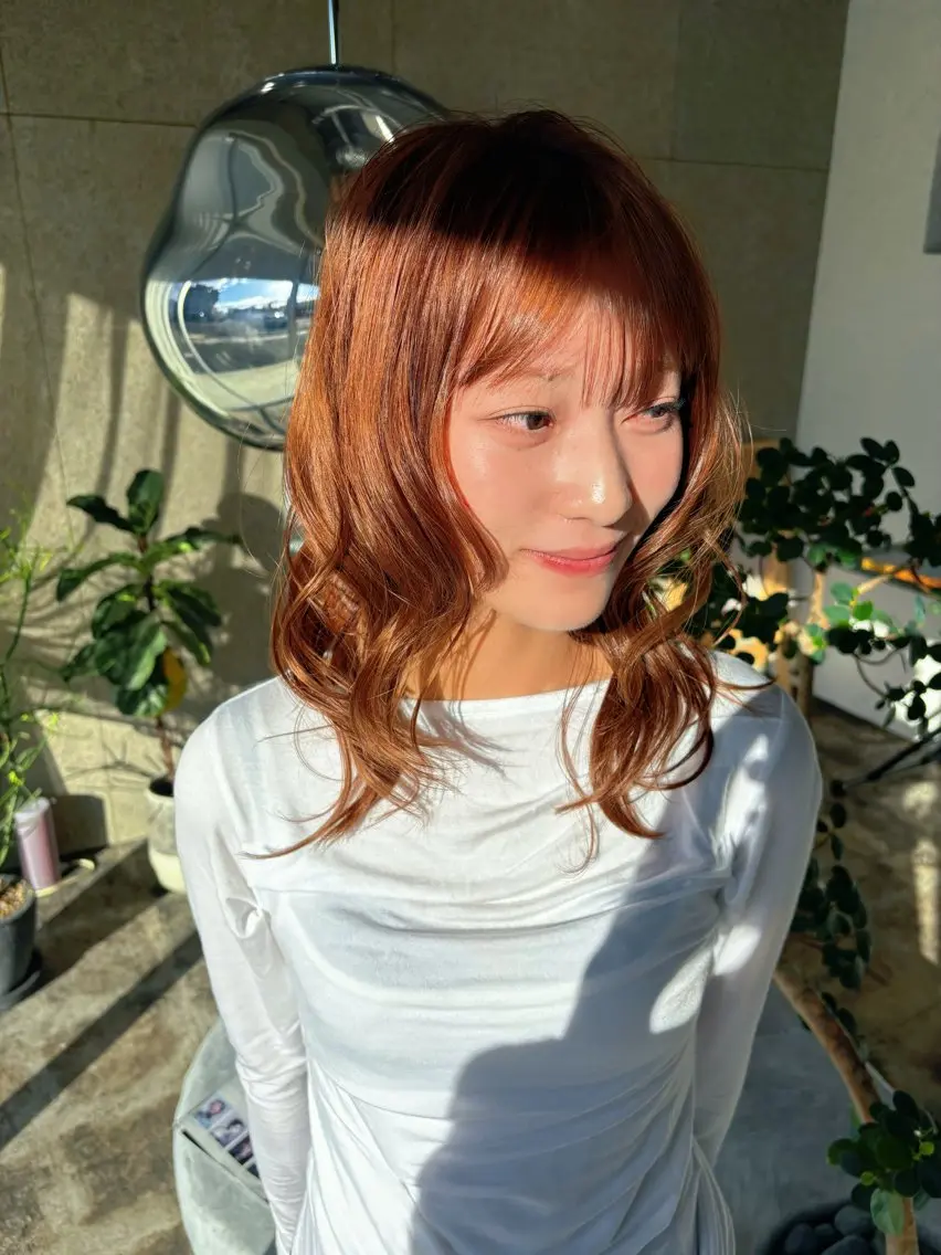 カラー ブリーチ ブラウンカラー オレンジ オレンジブラウン ヘアカラー KUBO HADUKIのヘアスタイル