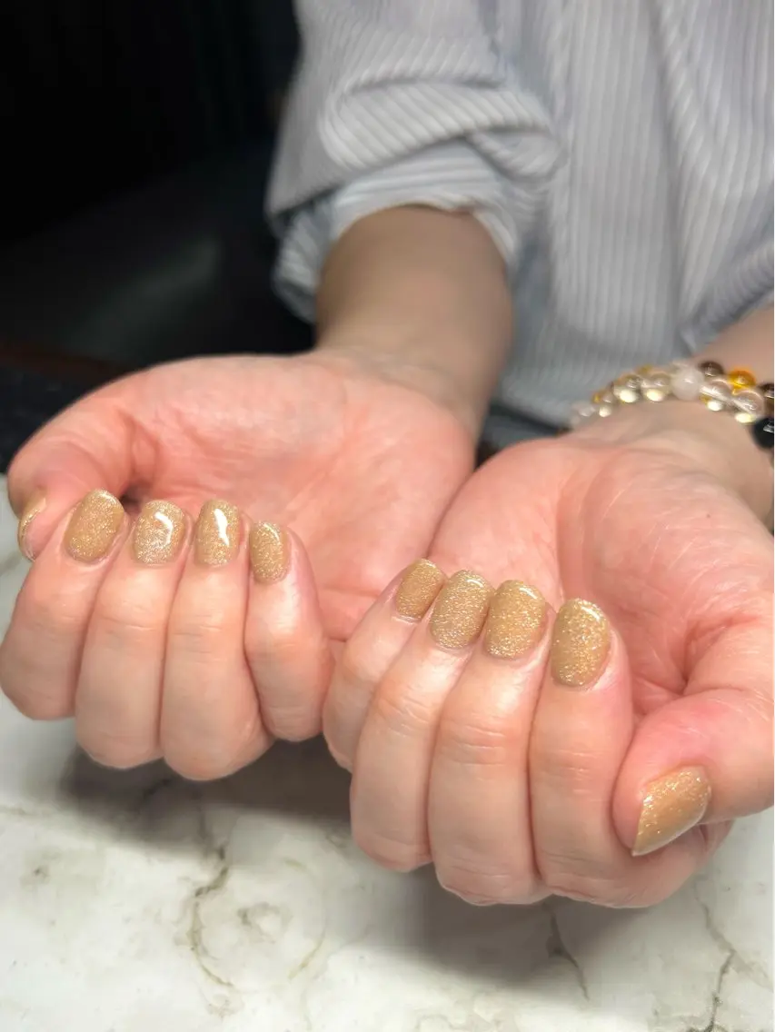 ネイル ジェルネイル 半田 色葉のネイルデザイン