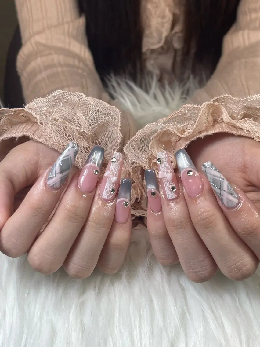 ネイル ハンドネイル NiJi Nailsのネイルデザイン