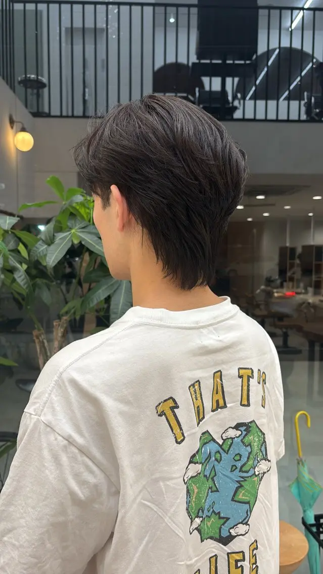 ショート カラー メンズ 透明感カラー 伊藤 ゆいなのヘアスタイル