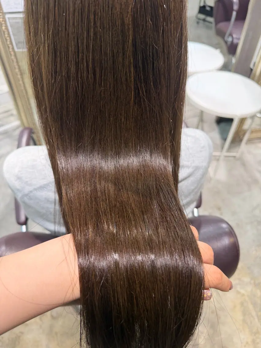 ロング ヘアカラー ユ ウカのヘアスタイル