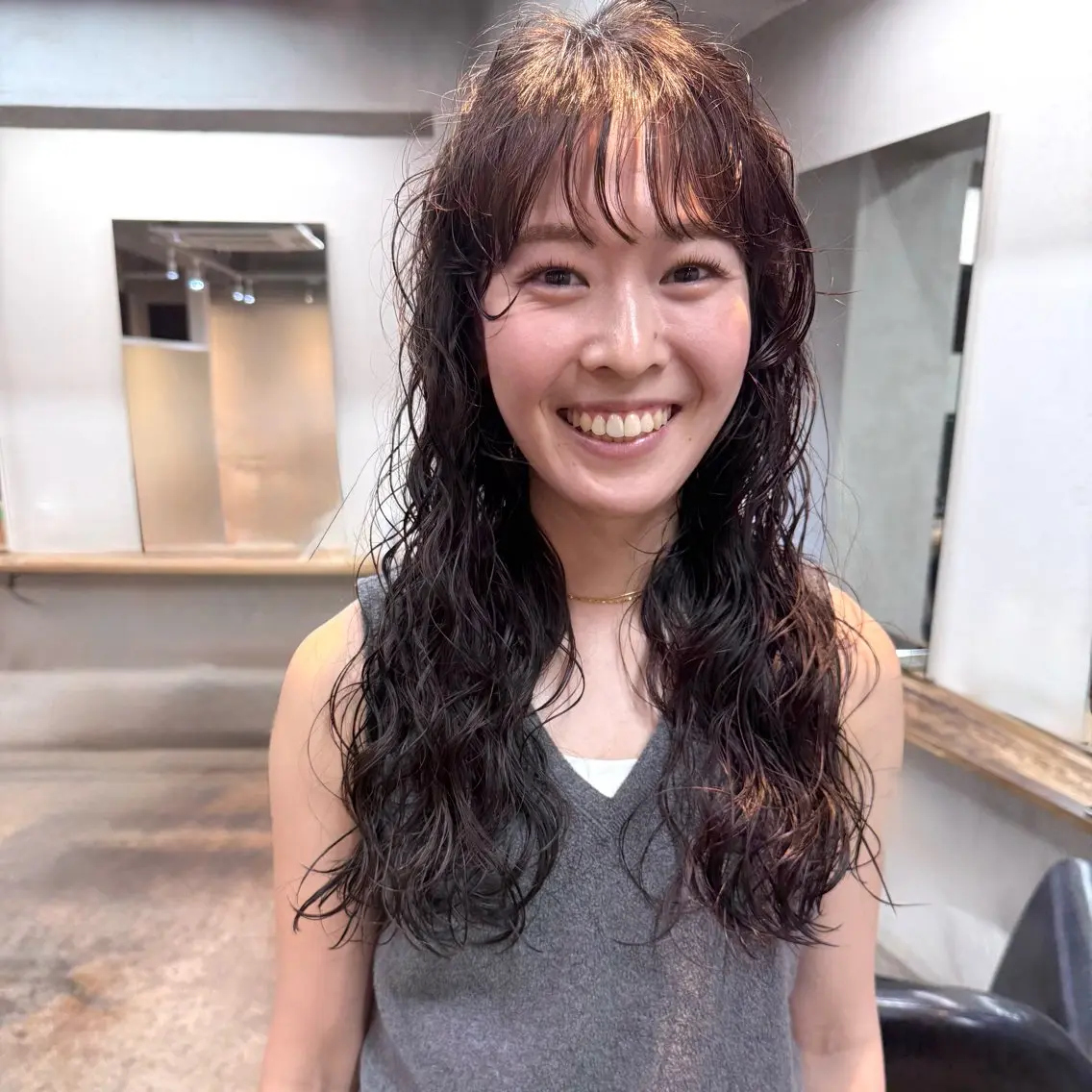 ロング パーマ ロング カット パーマ トリートメント 坂本 裕介のヘアスタイル
