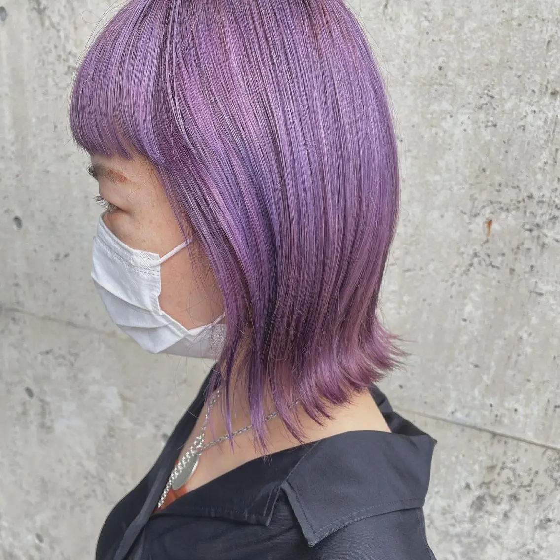 ミディアム カラー ブリーチ ピンクカラー パープルカラー 日高 香織のヘアスタイル