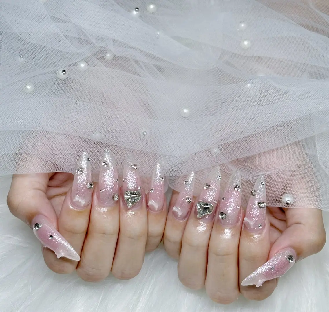 ネイル 韓国ネイル マグネットネイル 持ち込み ハンドネイル ハンドケア Mika nail_Royalのネイルデザイン