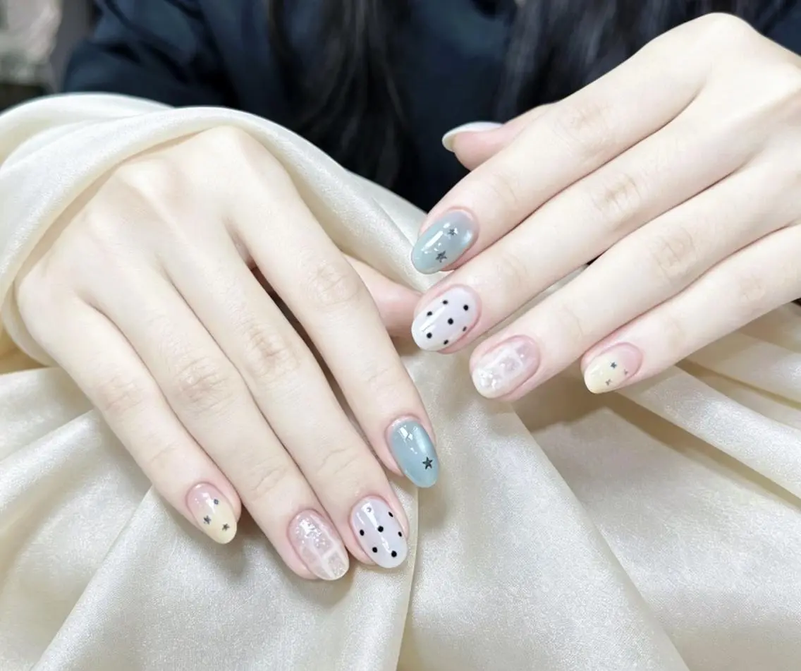ネイル アートネイル オーロラネイル チークネイル 成人式 長さ出し ╹◡╹MimoEye lash🌻Nailのマツエク・マツパデザイン