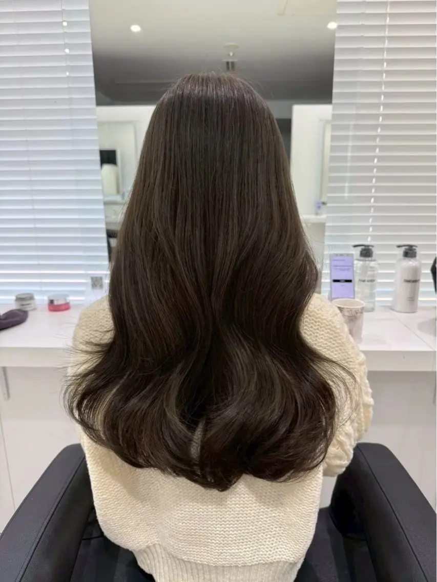 ロング カラー ヘアアレンジ 艶髪グレージュ🩶 maharuのヘアスタイル