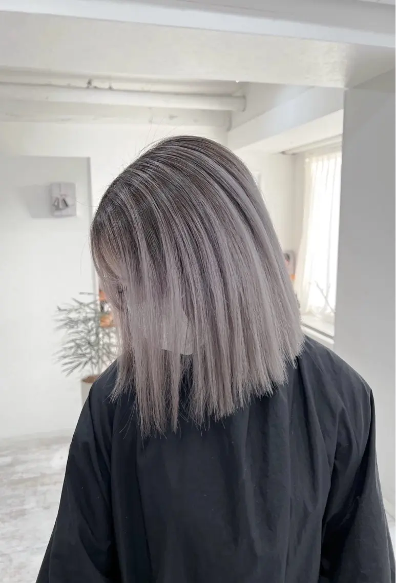 ショート カラー バレイヤージュ グレージュ レイヤーカット 指名数No.1 /NAOYAのヘアスタイル