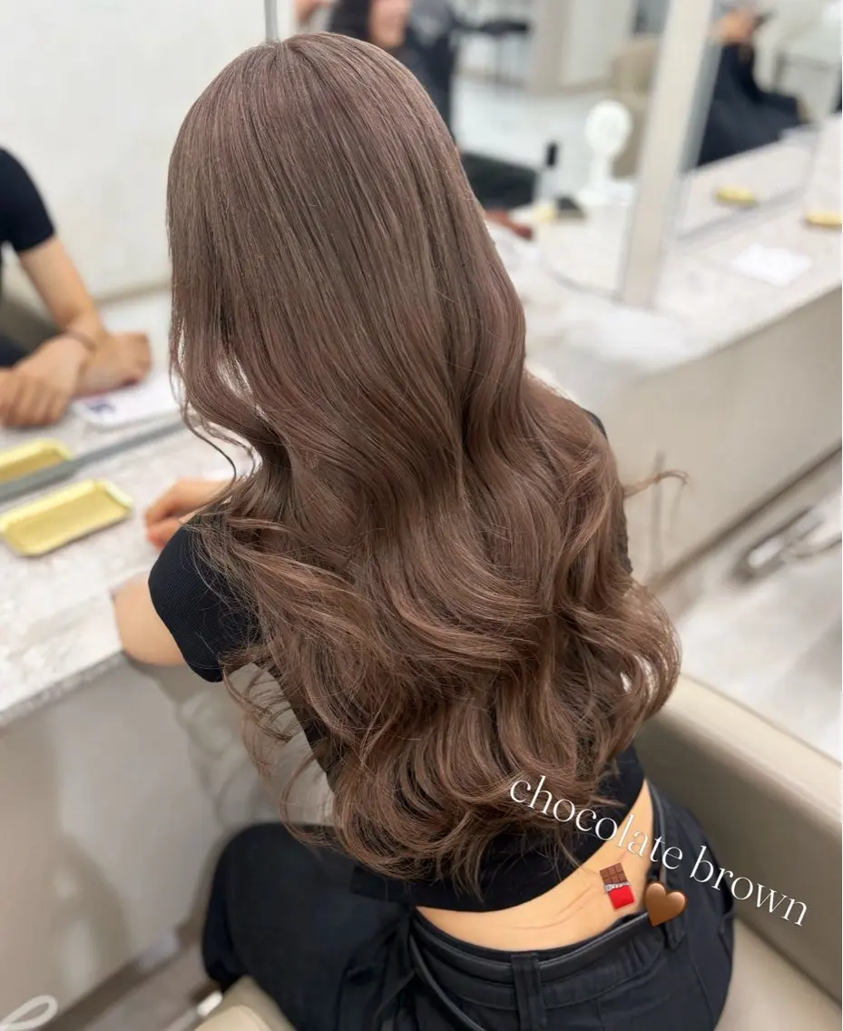 カラー ベージュカラー ブリーチ 透明感カラー カット ヘアカラー 🍯とろけるツヤ✨️ 透明感カラー/りんのヘアスタイル