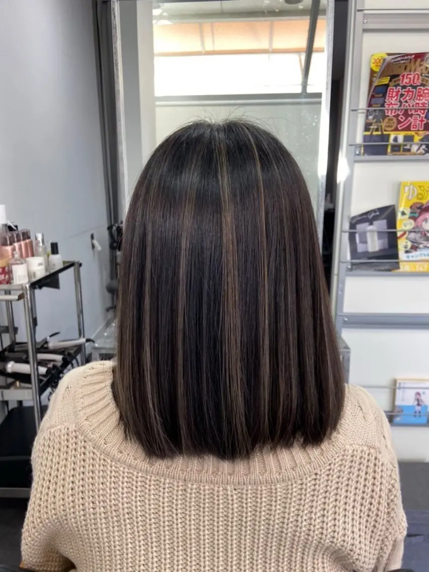 ミディアム カラー ヘアカラー トリートメント 大塚 貴之のヘアスタイル