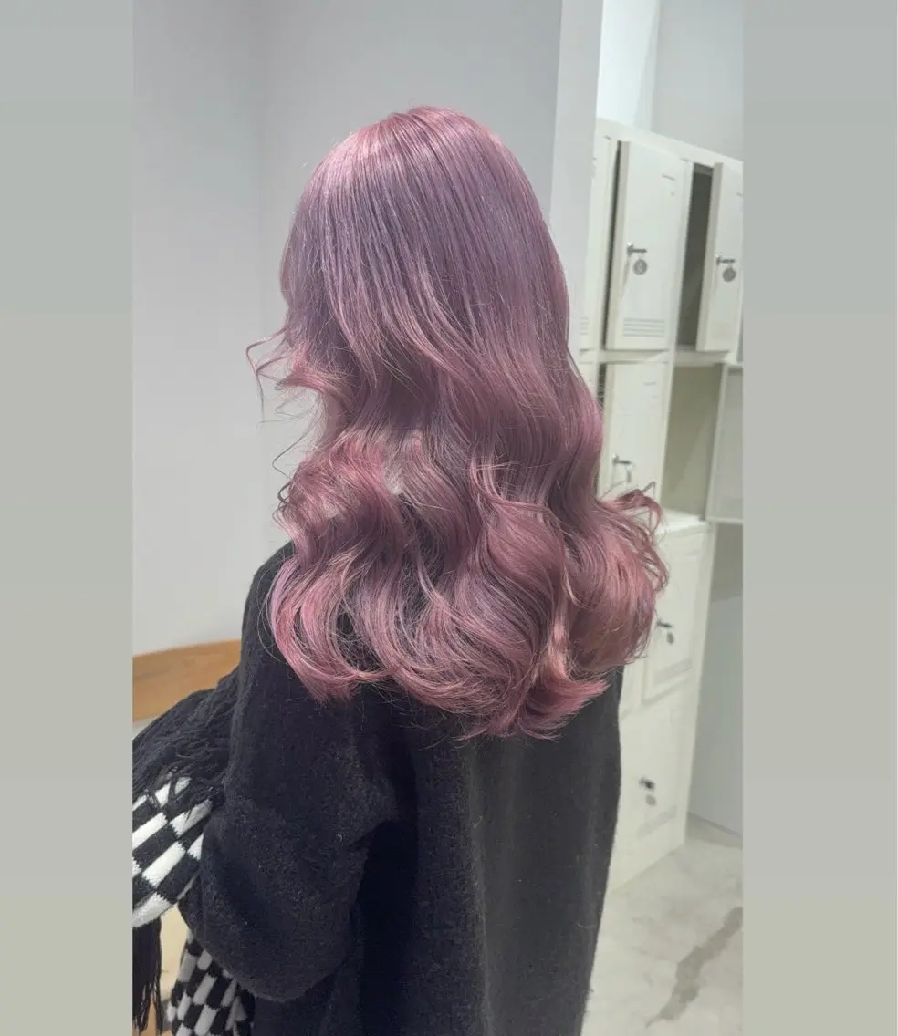 ロング カラー ブリーチ ラベンダーカラー ピンクカラー ピンクラベンダー カット ヘアカラー トリートメント 🦋透明感カラー /ケアブリーチ🦋のヘアスタイル