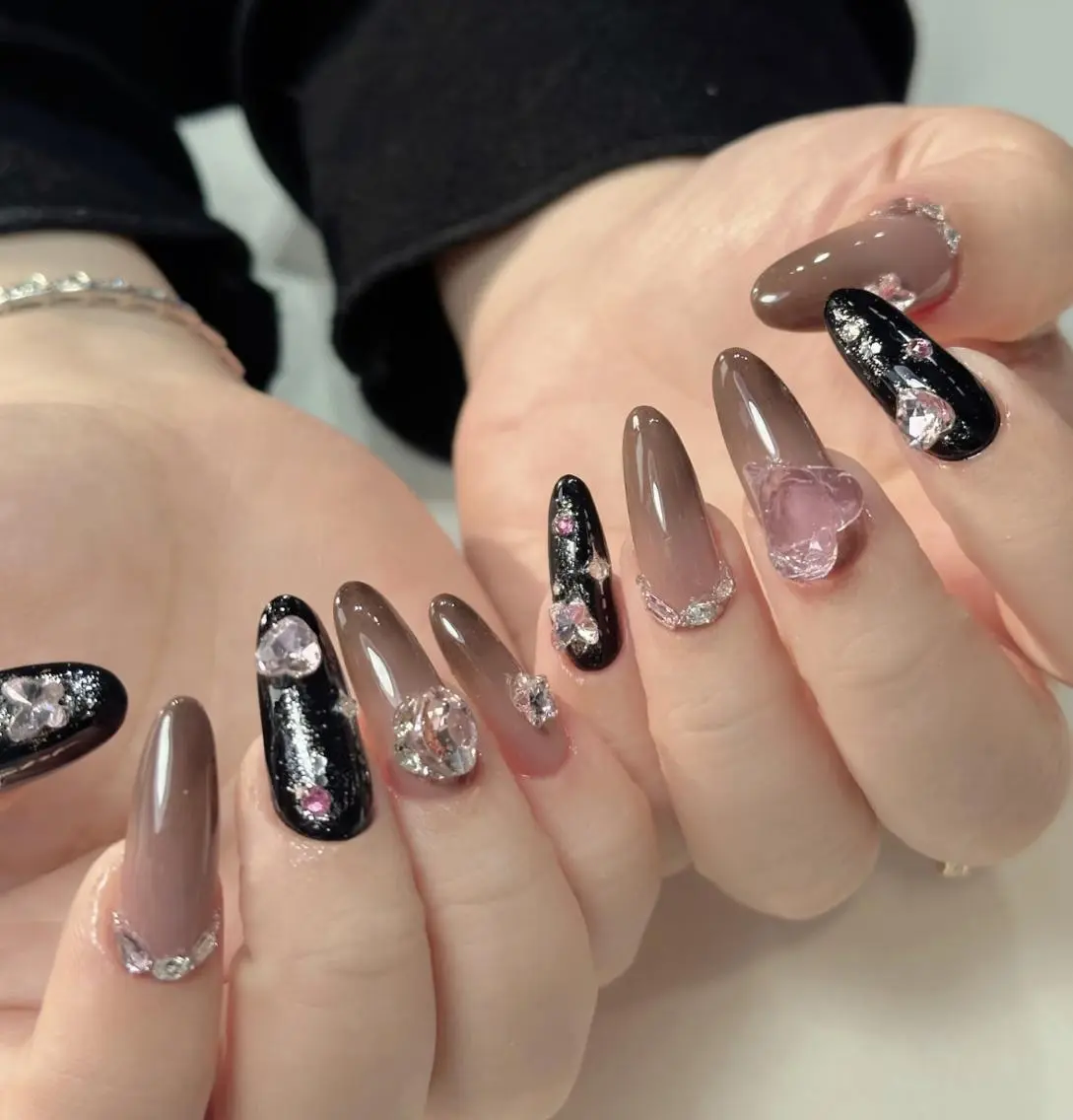 ネイル ハンドネイル Pure&Rich Nailのネイルデザイン