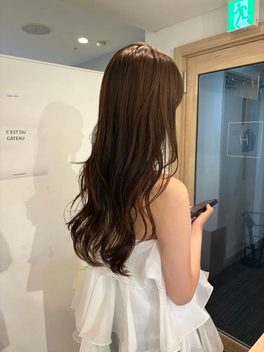 ロング カラー ベージュカラー レイヤーカット カット ヘアカラー トリートメント 梅田/柔らかカラー/ オオハシ リナコのヘアスタイル