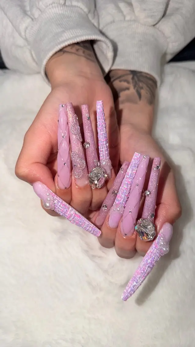 ネイル ･:*+.✳︎˚✧₊ MAKI NAILのネイルデザイン