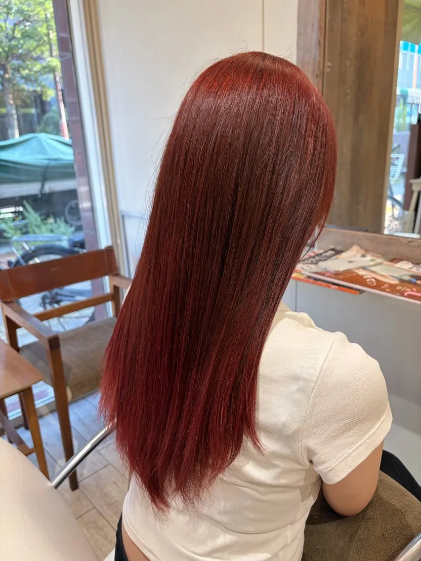 ロング カット ヘアカラー NICCOLO室見 Erinaのヘアスタイル