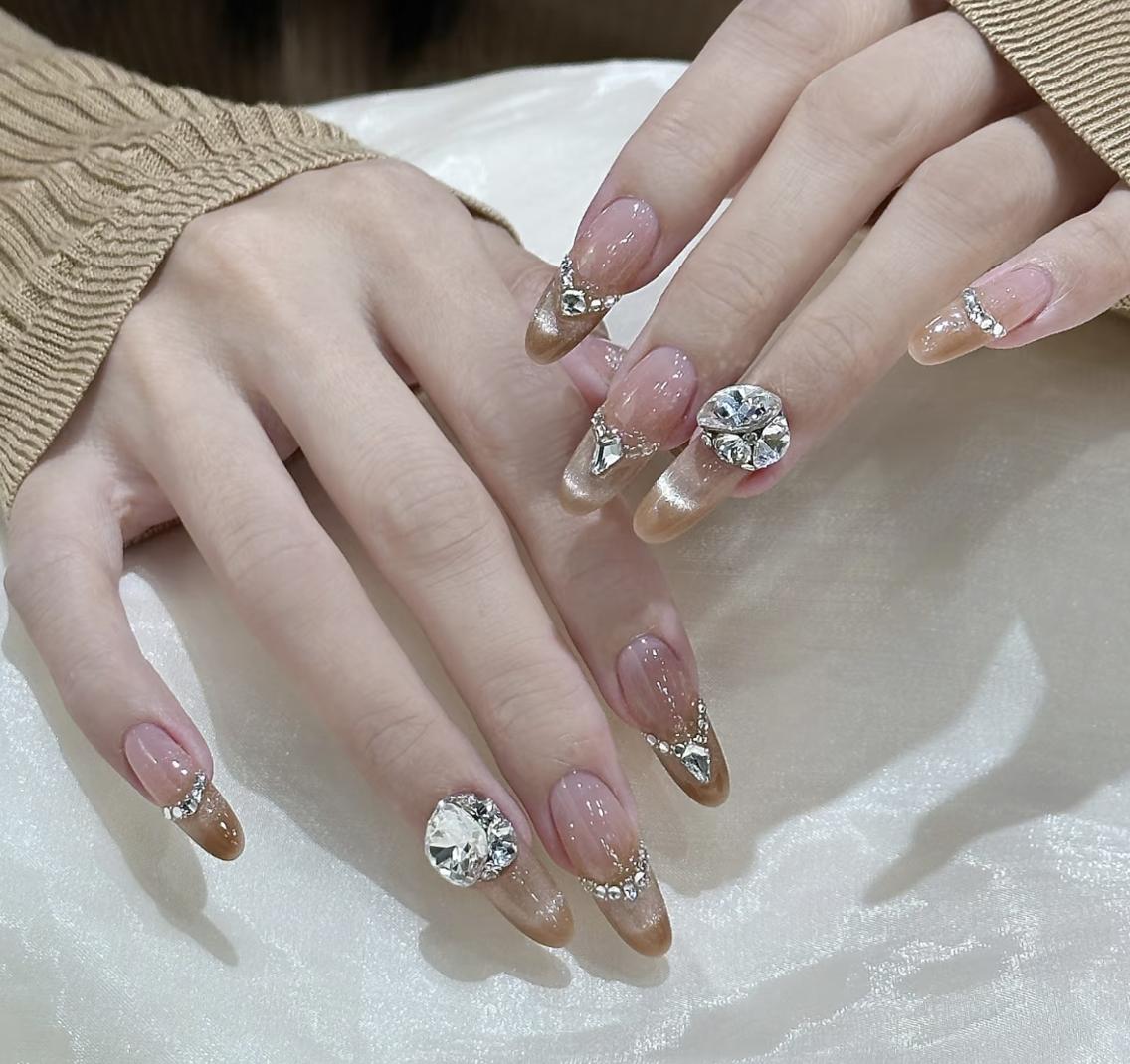 ネイル ハンドネイル エリ🫧 nail池袋東口のネイルデザイン
