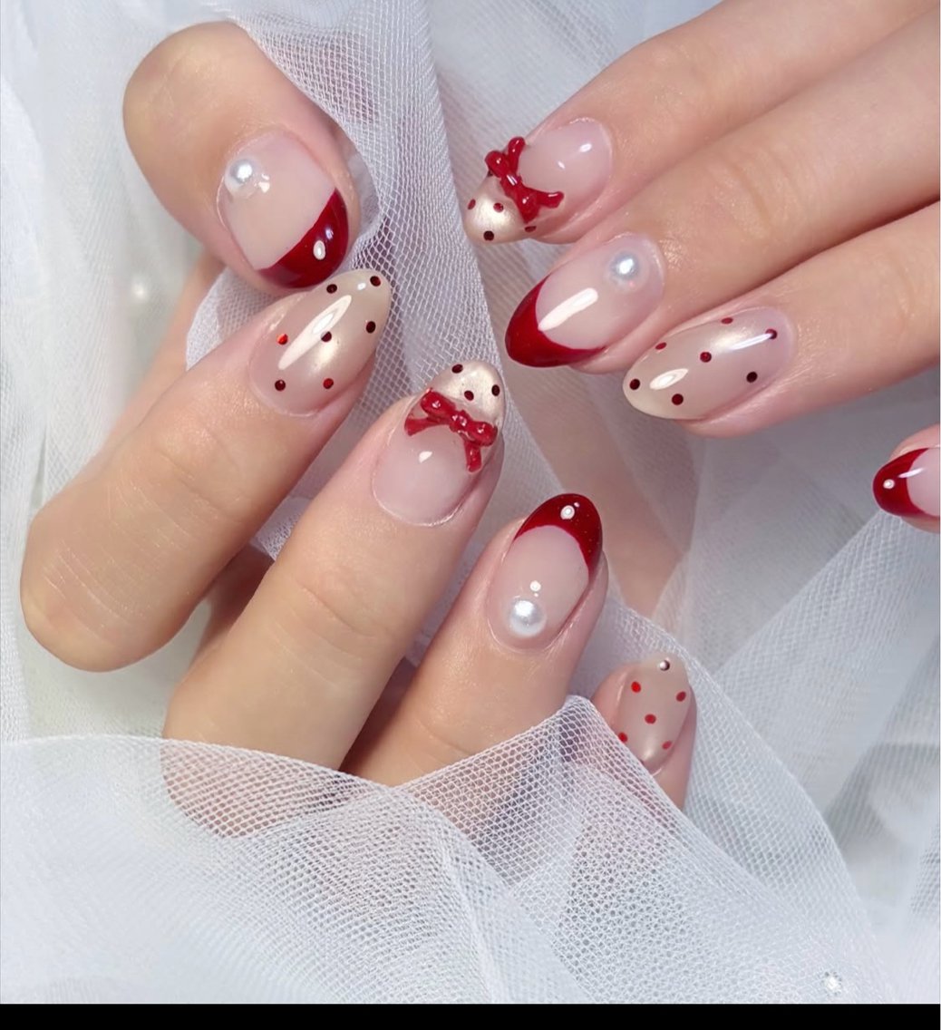 ネイル Nini 🎀のネイルデザイン