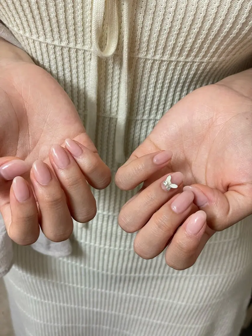 ネイル ワンカラーネイル NOELIS REIのネイルデザイン