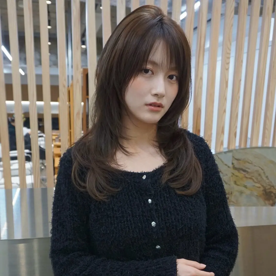 セミロング カラー ブリーチ ケアカラー 透明感カラー ブリーチなしカラー 顔周りカット カット ヘアカラー yuka ໒꒱ 高円寺のヘアスタイル