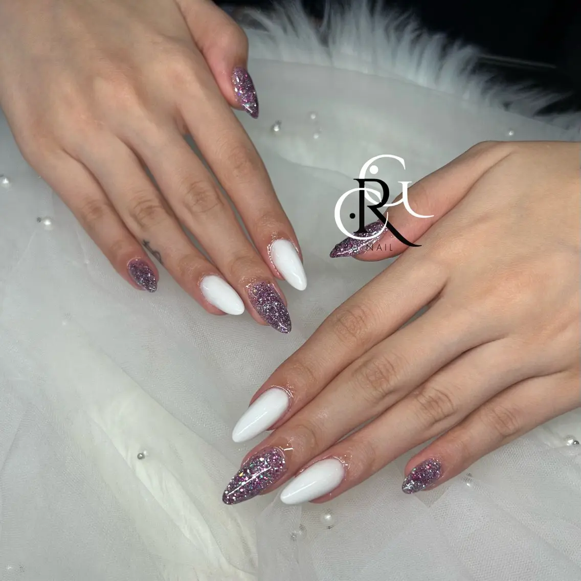 ショート ハンドネイル 美フォルムスカルプ✨ RENAのネイルデザイン