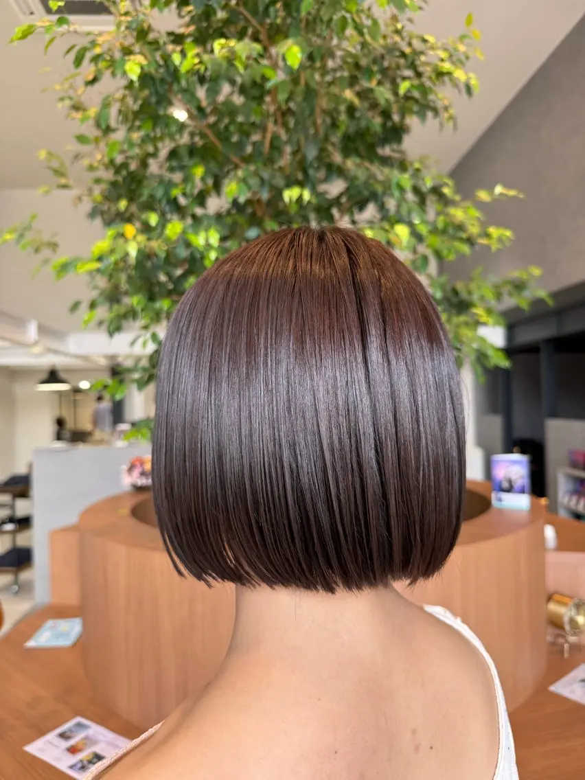 ミディアム カラー ボブ カット ヘアカラー トリートメント ayaka |トレンドヘアのヘアスタイル
