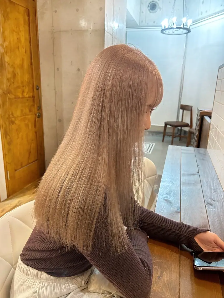 ロング カラー 🌷横浜/レイヤー /艶カラー🌷のヘアスタイル
