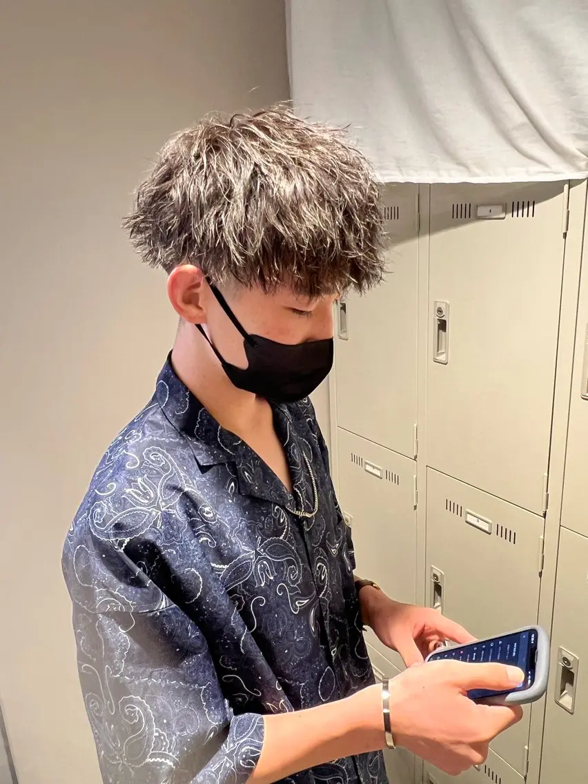 ミディアム パーマ メンズ メンズパーマ特化 TAIGAのヘアスタイル
