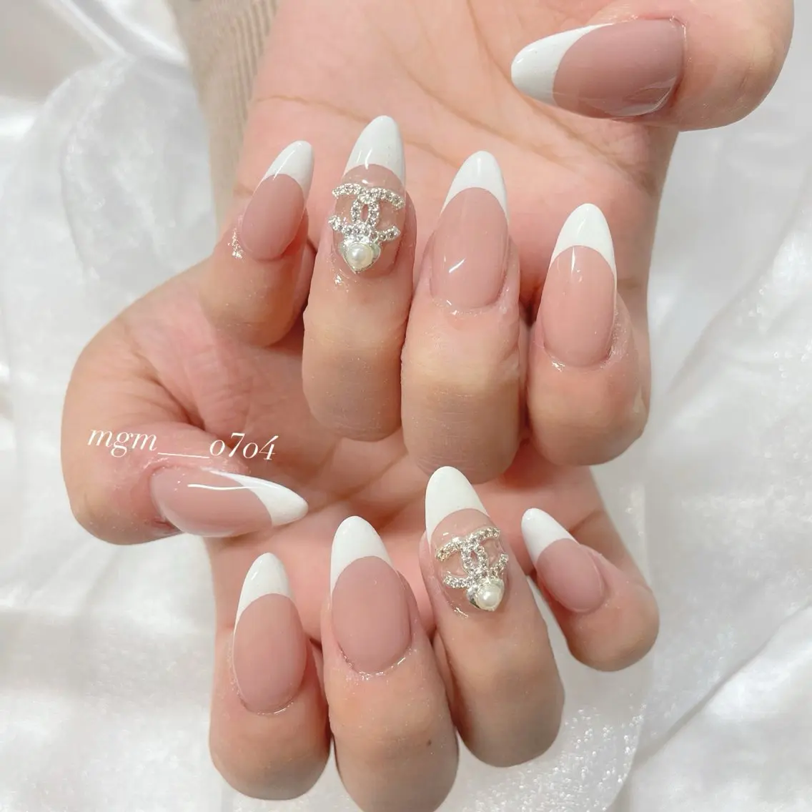 ネイル ハンドネイル ハンドケア MoON...❤︎ MeGuのネイルデザイン