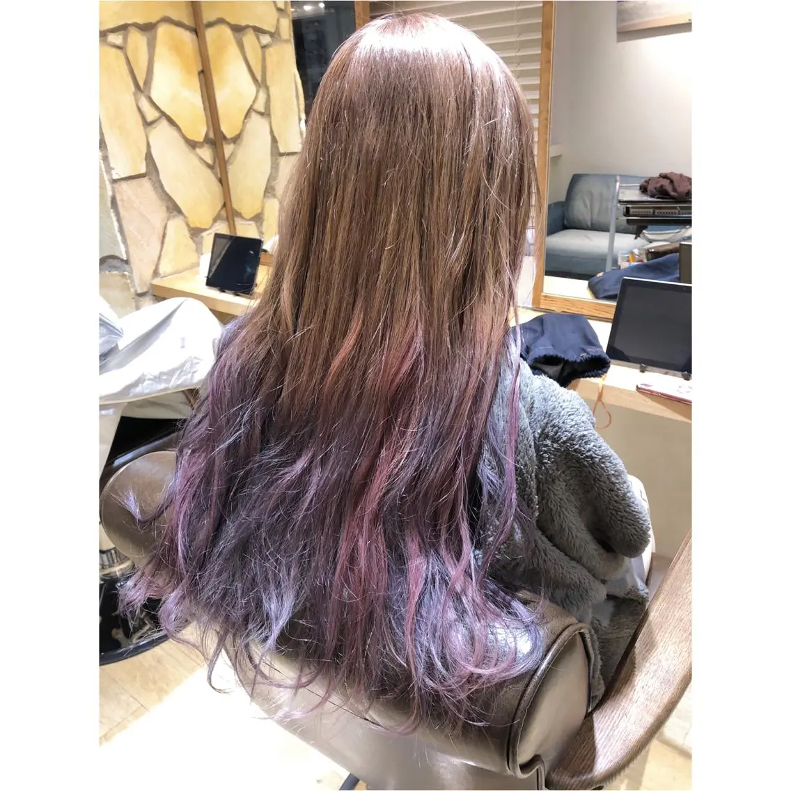 ロング カラー ピンクカラー ヘアカラー kawabe maikoのヘアスタイル