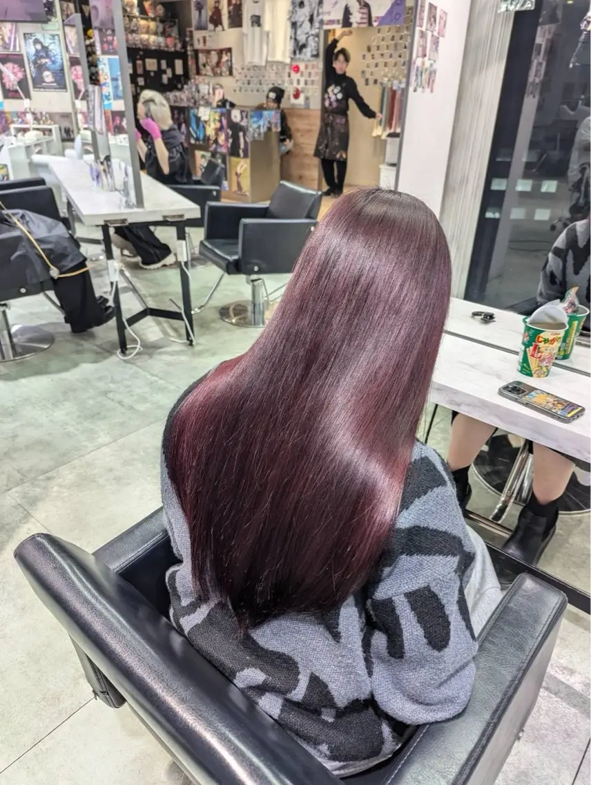 ロング カラー ブリーチ ボルドーカラー 透明感カラー ラベンダーカラー ブリーチなしカラー ヘアカラー トリートメント 推しカラー/ ミクのヘアスタイル
