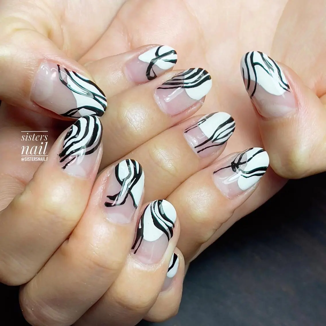 ネイル アートネイル フレンチネイル 持ち込み ニュアンスネイル 春ネイル sisters nail.fのネイルデザイン