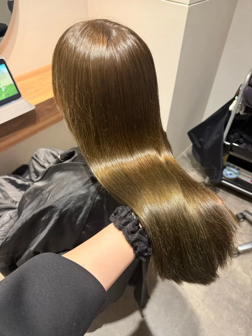 ロング ヘアカラー 濱﨑 紅葉のヘアスタイル