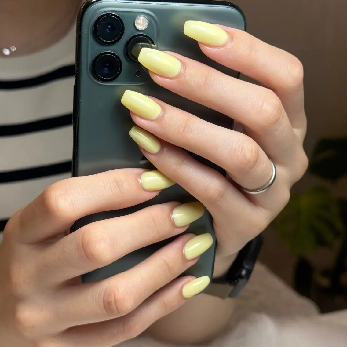 ネイル 韓国ネイル オフィスネイル ワンカラーネイル シンプルネイル ワンホンネイル nailsalon ChuColaのネイルデザイン