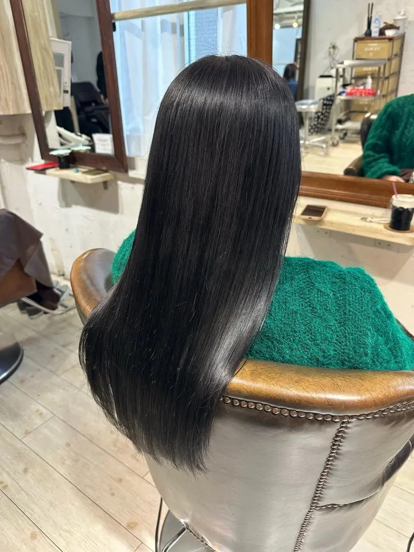 ロング トリートメント クスカワ ノリエのヘアスタイル