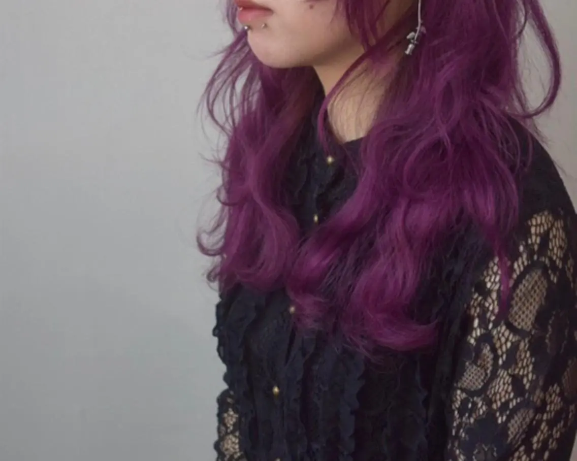 カラー white.梅田 デザインカラー🦄のヘアスタイル
