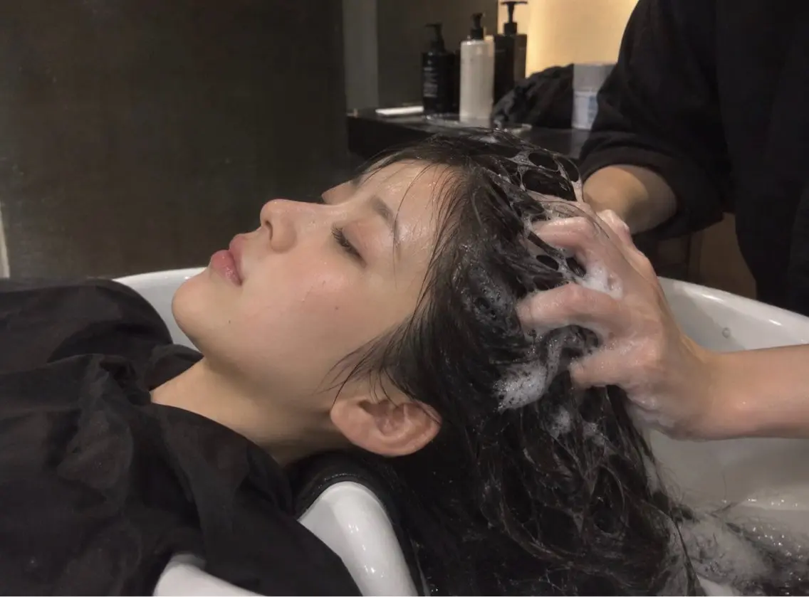 ヘッドスパ 💫kanna💫 透明感カラー/艶髪のヘアスタイル