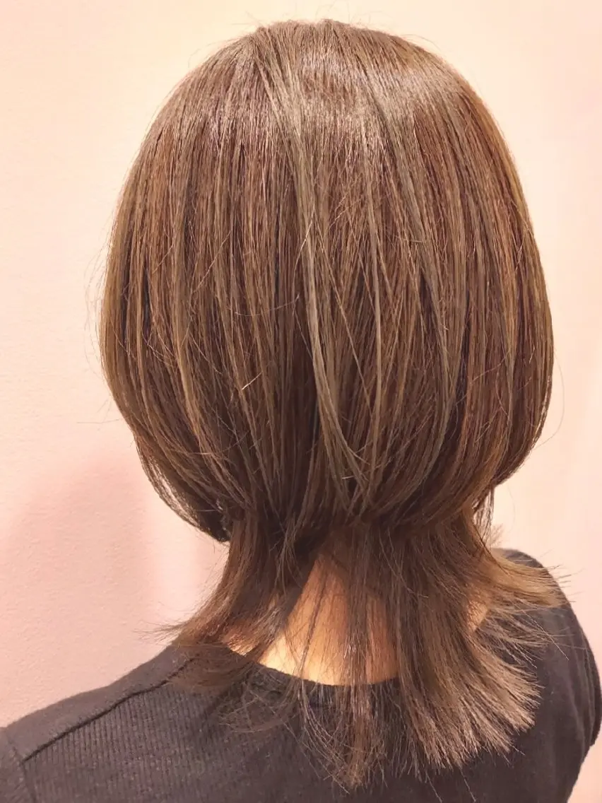 セミロング CHI KAのヘアスタイル