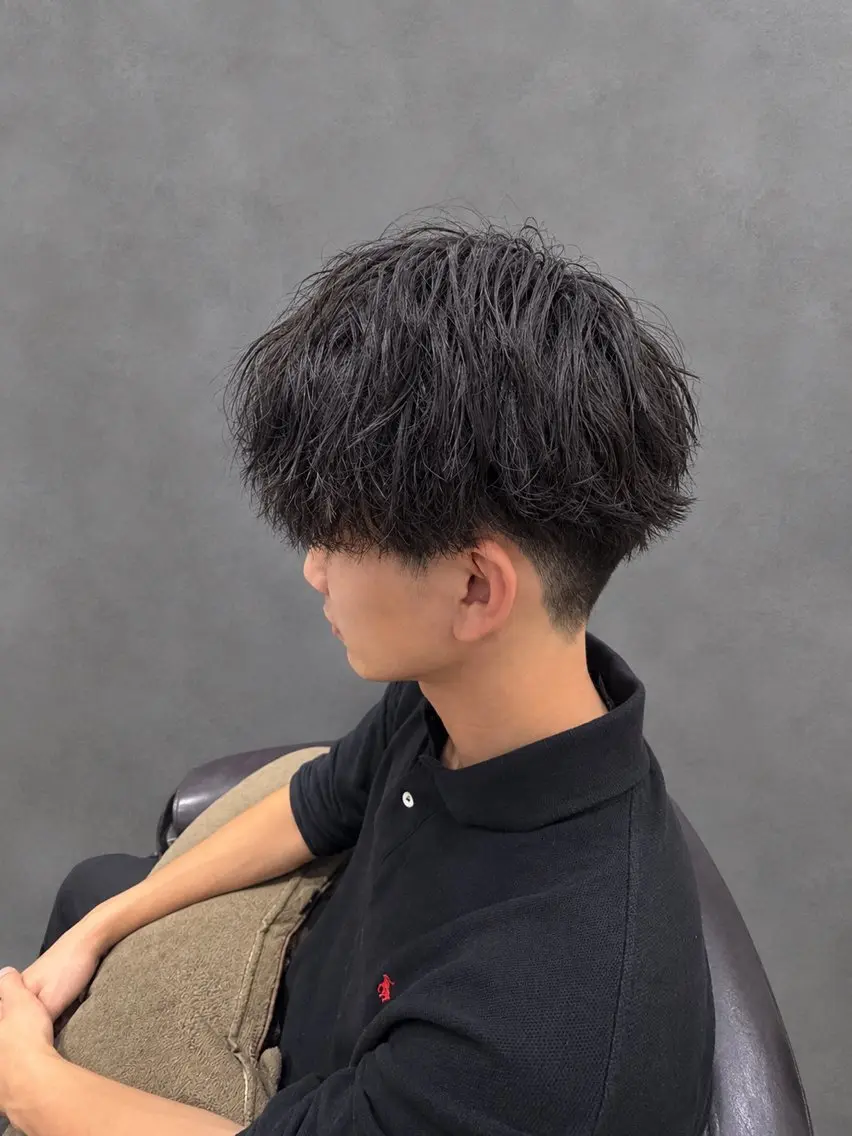 パーマ メンズ カット パーマ 🔥メンズ特化シ ャドウ、URYU🔥のヘアスタイル