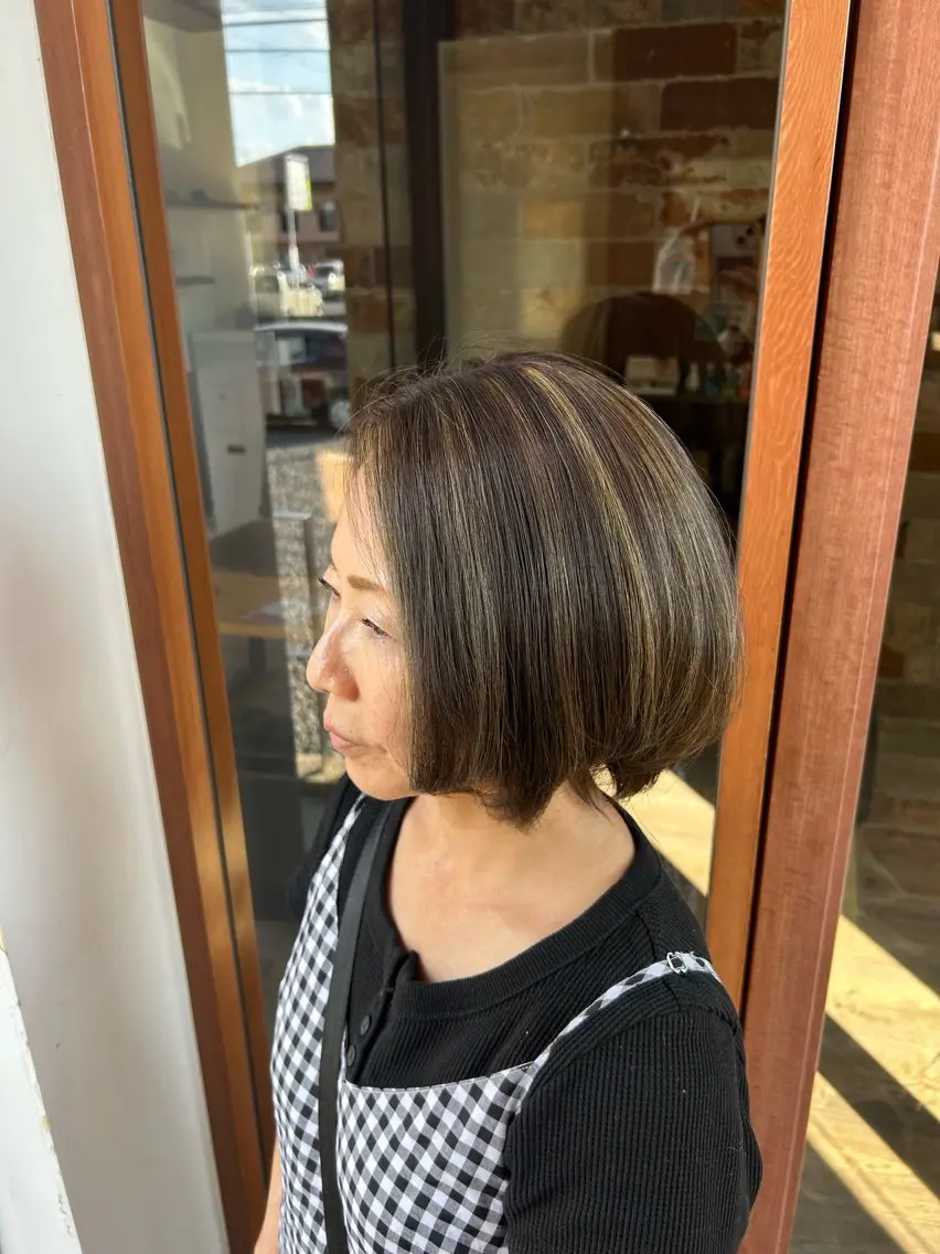 ショート カラー ハイライトカラー ハイライト ヘアカラー 村松 麻菜のヘアスタイル