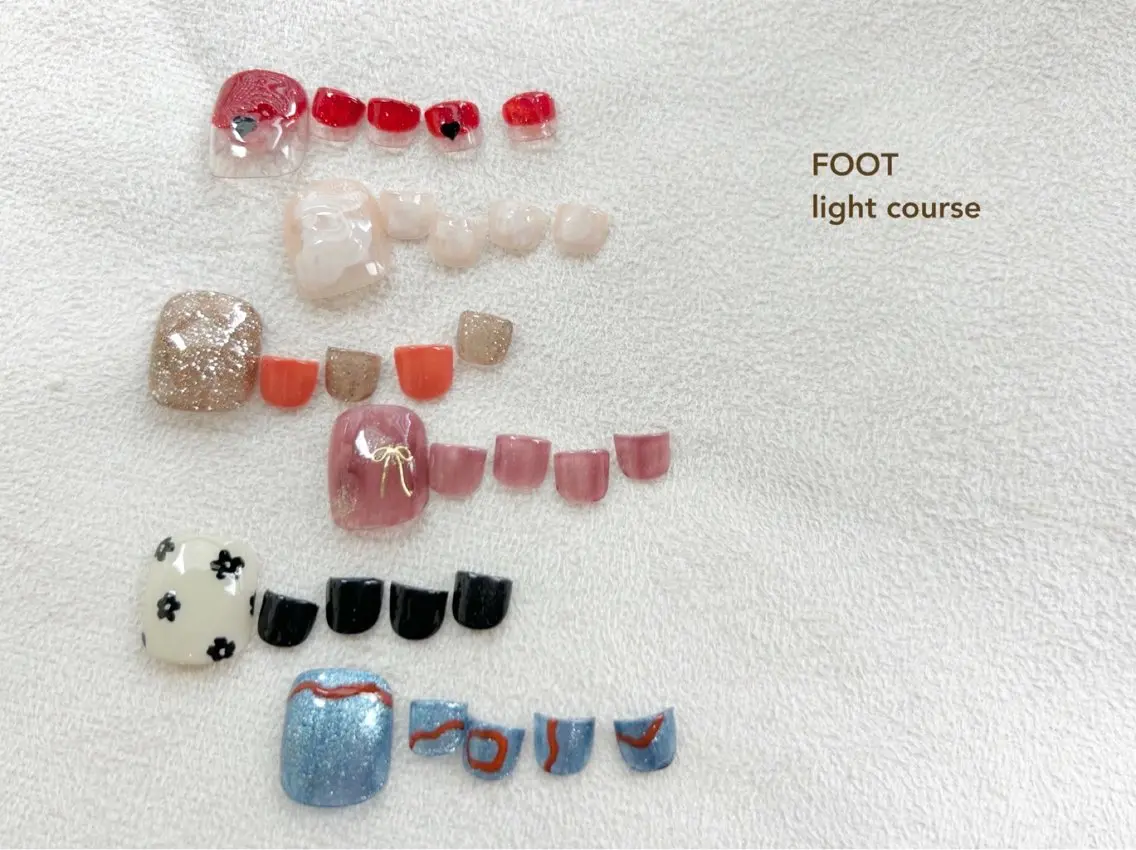 フットライトコース🌼.*［ジェルOFFあり］の写真